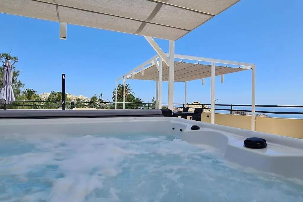 Luxury Penthouse With Sea&Mountain Views & Hot Tub - Tranquility & Rest Apartment Benalmadena Spain