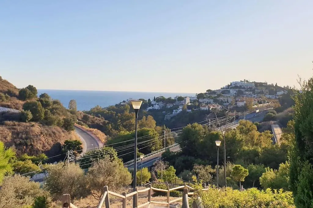 Luxury Penthouse With Sea&Mountain Views & Hot Tub - Tranquility & Rest Apartment Benalmadena Spain